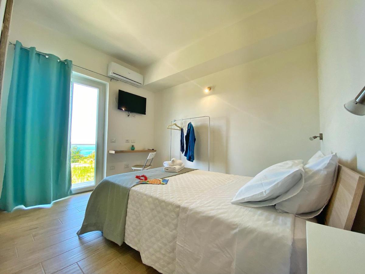 Campus Dei - Tropea Rooms 외부 사진